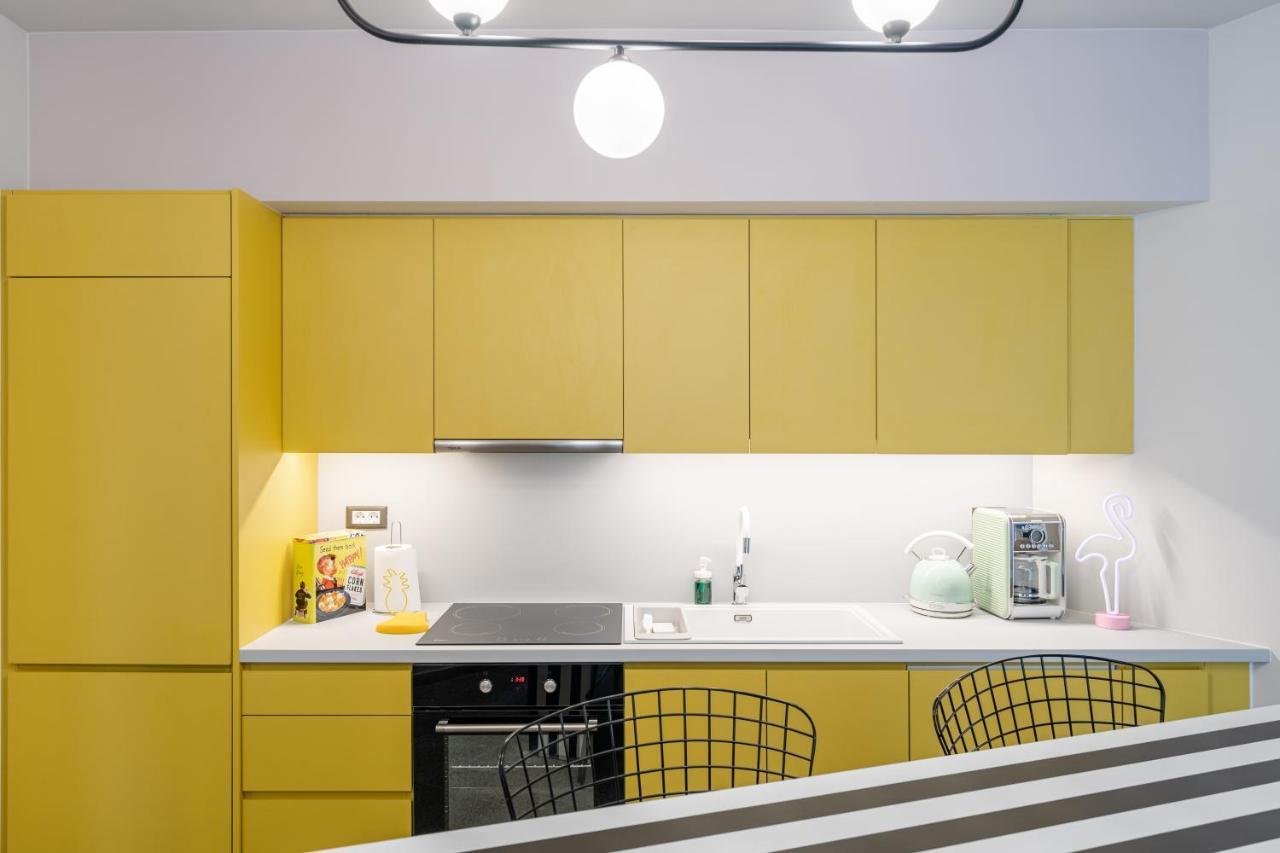 Апартаменты Pop Art Homm In Groovy Koukaki Афины Экстерьер фото